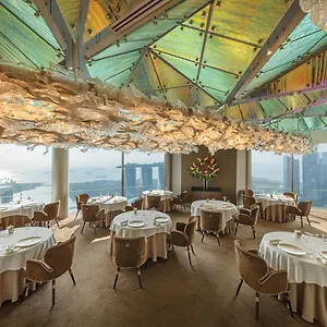 https://fairmont.singapore-best-hotels.net